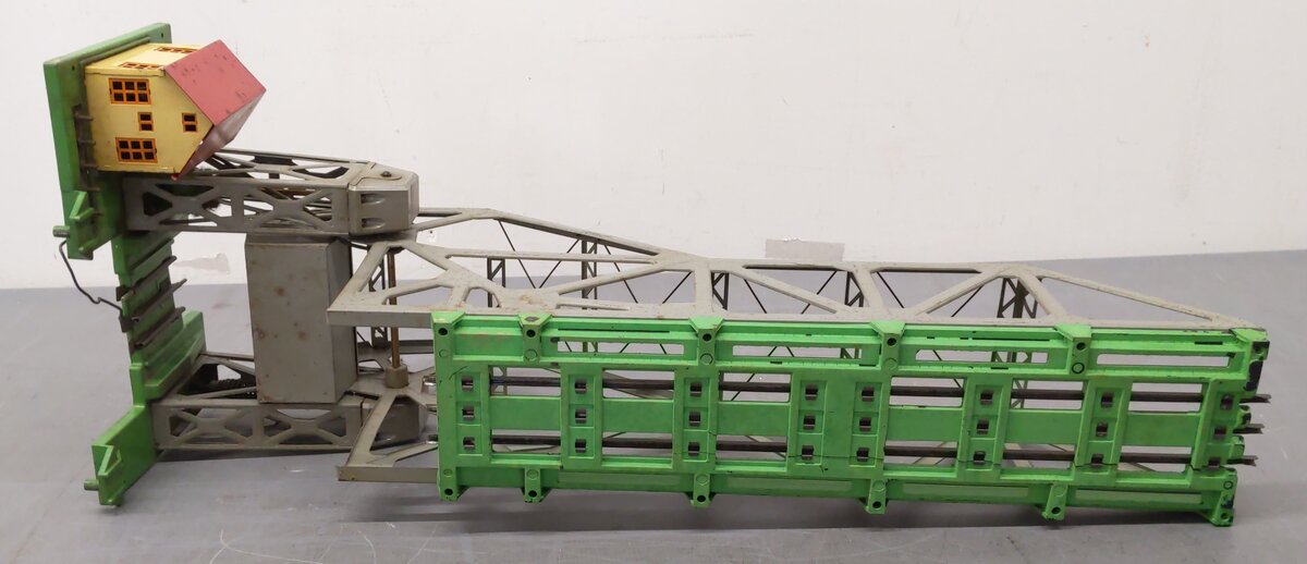 Lionel 313 Vintage O Gray Operating Bascule Bridge VG
