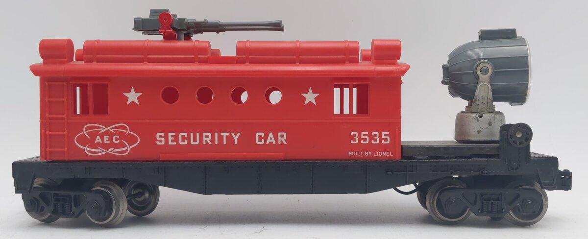 Lionel 3535 Vintage O AEC Security Car with Operating Searchlight VG/Box