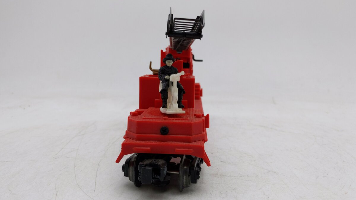 Lionel 6-16688 O Gauge Red Operating Fire Ladder Car EX