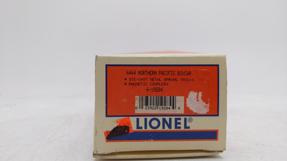 Lionel 6-19284 O Gauge Northern Pacific 6464 Boxcar #6464-396 EX/Box
