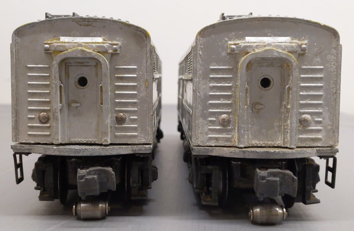 Lionel 2023 Vintage O Union Pacific Alco AA Diesel Locomotives - Silver & Gray/Box