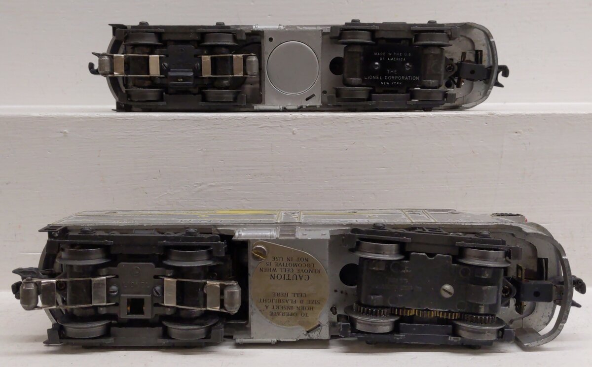 Lionel 2023 Vintage O Union Pacific Alco AA Diesel Locomotives - Silver & Gray/Box
