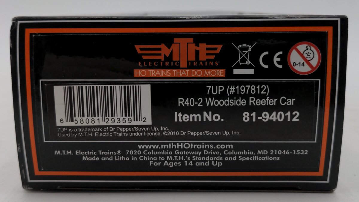 MTH 81-94012 7up HO Scale R40-2 Woodside Reefer Car