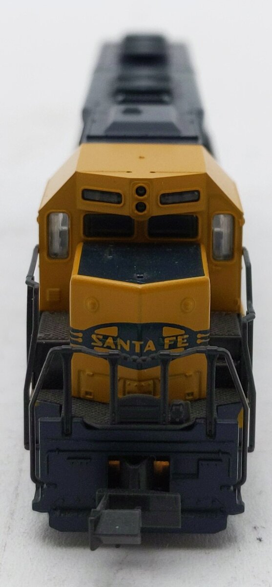 Kato 176-311 N Scale Atchison Topeka Santa Fe EMD SD45 Diesel Locomotive #5300 LN/Box