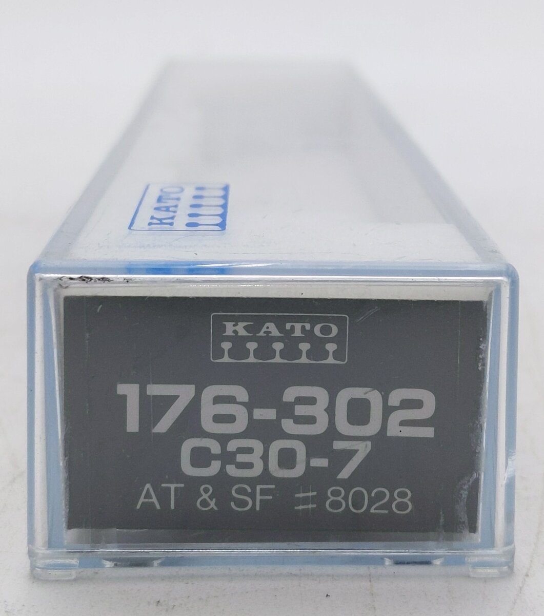 Kato 176-302 N Scale AT&SF C30-7 Diesel Locomotive #8028 LN/Box