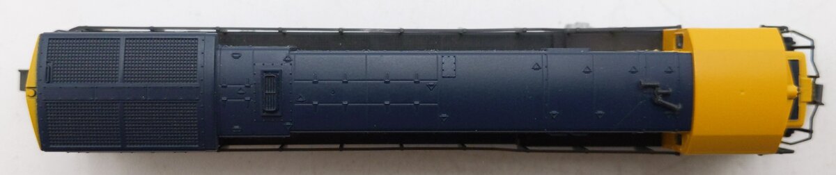 Kato 176-302 N Scale AT&SF C30-7 Diesel Locomotive #8028 LN/Box