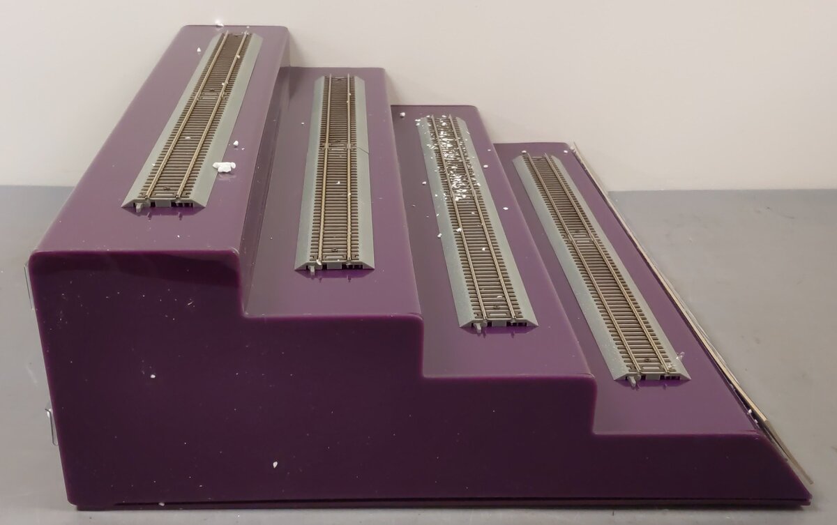 MTH Accessory Demonstration Display Stand EX/Box