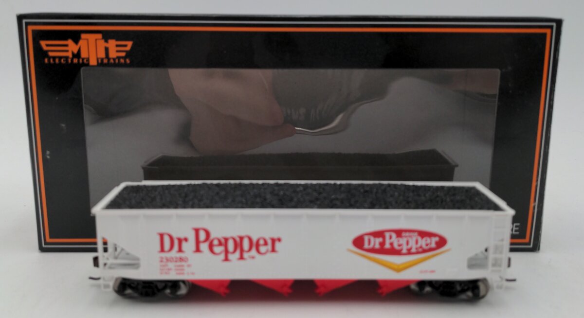 MTH 81-75001 DPSU - Dr. Pepper HO Scale 70-Ton Quadruple Hopper Car