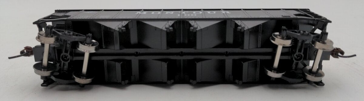 MTH 80-75018 Montour HO Scale 70-Ton Quadruple Hopper Car #100