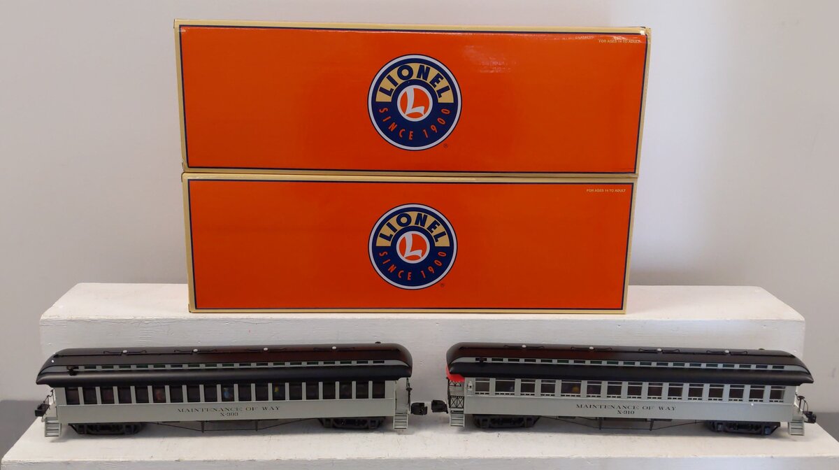 Lionel 2227420 O Maintenance of Way Wood Coach/Observation Car (Set of 2) EX/Box