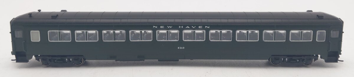 Rapido Trains 509004 N New Haven Lightweight 10-Window Coach #8260