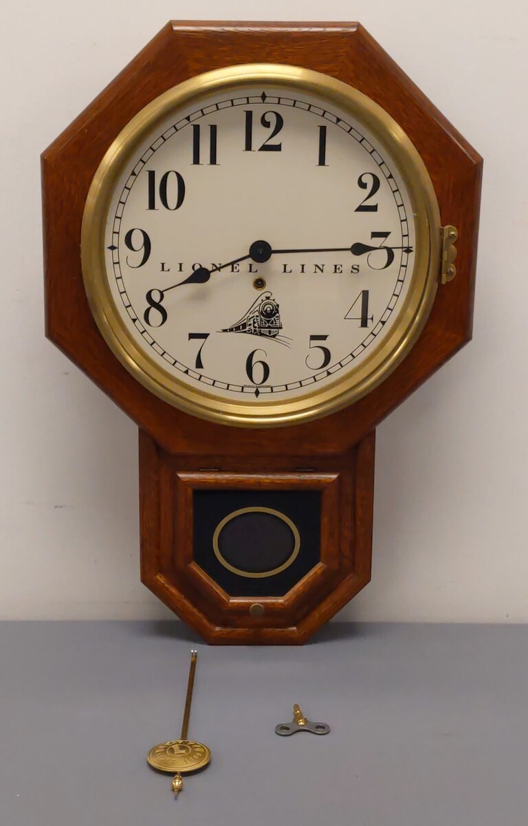 Bradley Woodworks Lionel Lines Standard Depot Clock SN #99 EX
