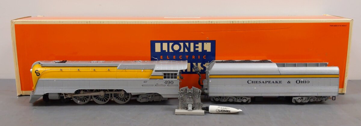 Lionel 6-18043 O Chesapeake & Ohio Streamlined Hudson & Tender #490 with RSII VG/Box