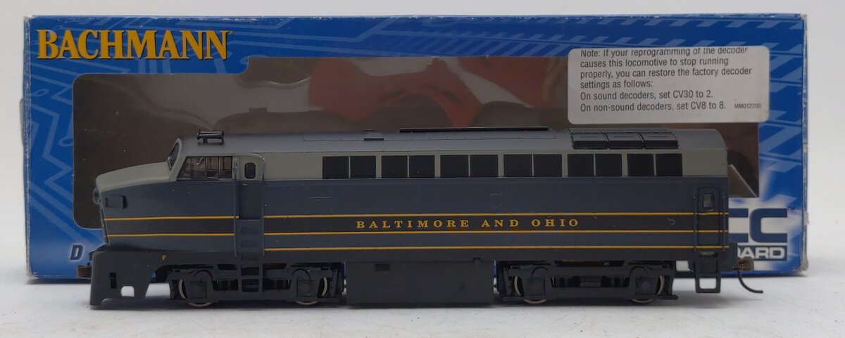 Bachmann 61804 HO Baltimore & Ohio RF16A Sharknose Diesel Locomotive w/ DCC