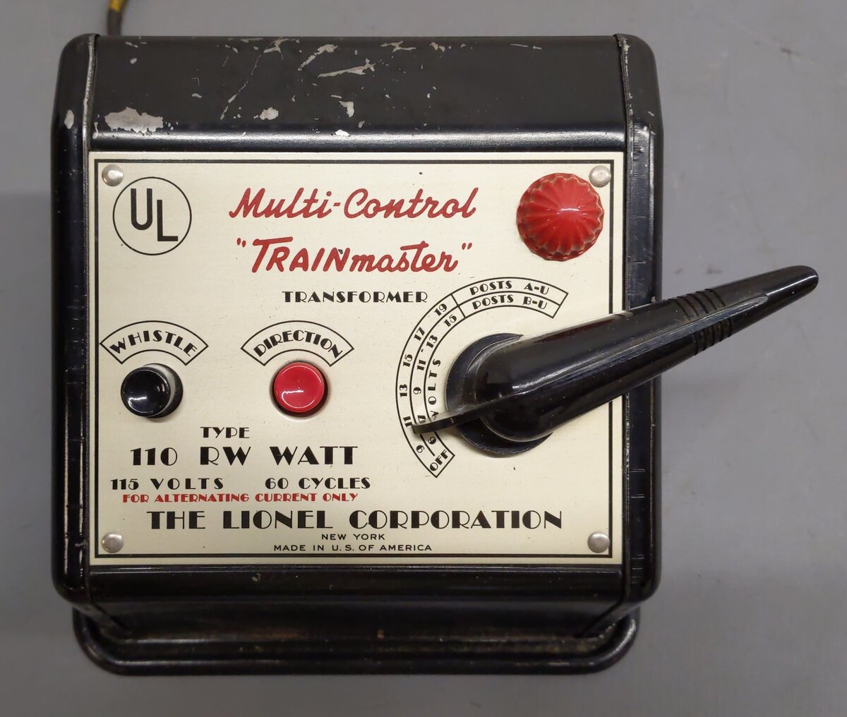 Lionel RW Vintage O 110 Watt Transformer w/Whistle VG/Box