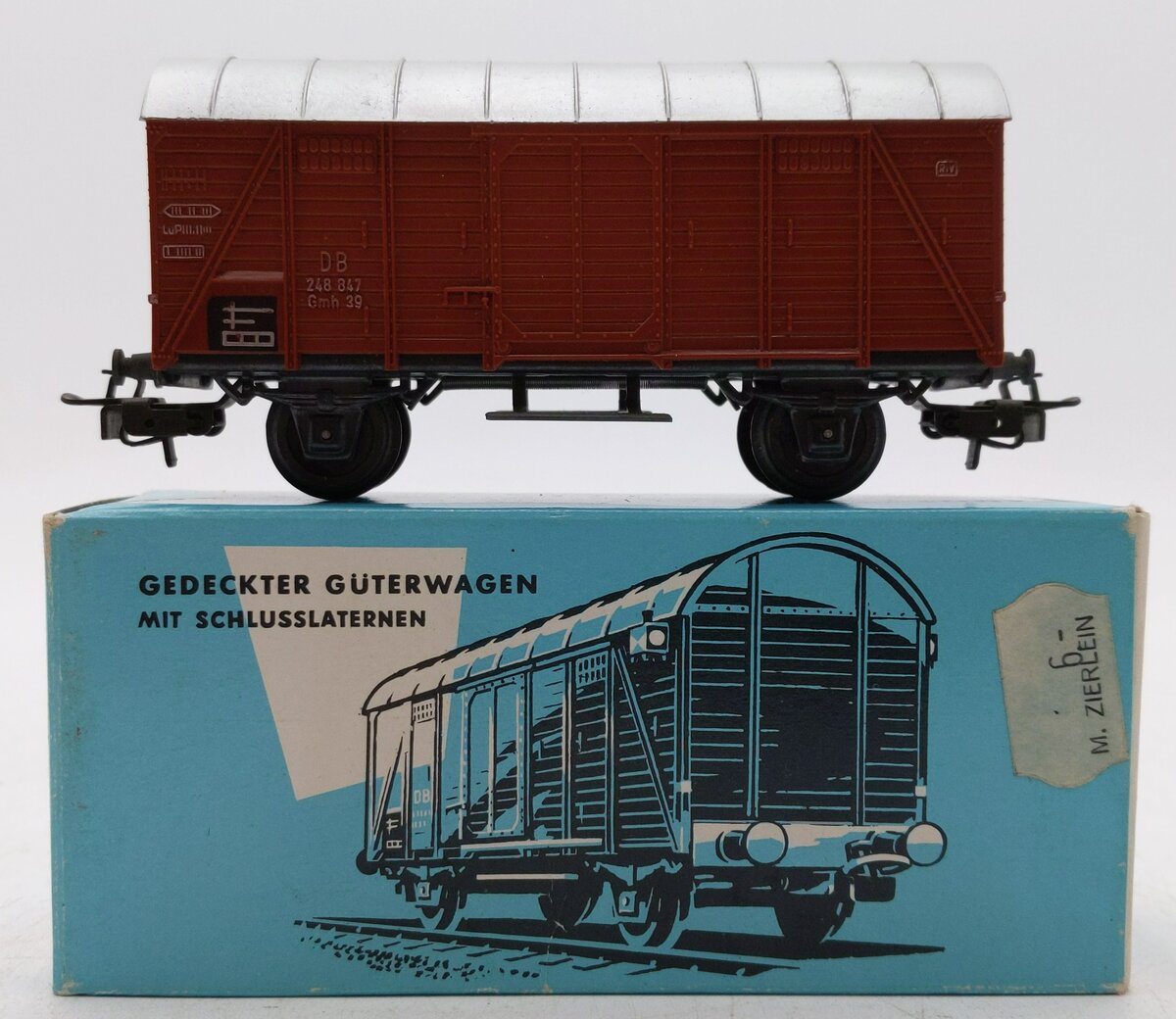 Marklin 4506 HO DB Closed Boxcar EX/Box