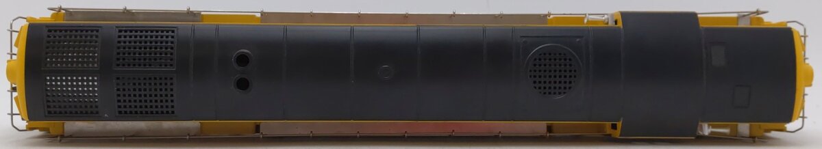 Lionel 6-18327 O Gauge Virginian FM Trainmaster Diesel Locomotive #2331 EX