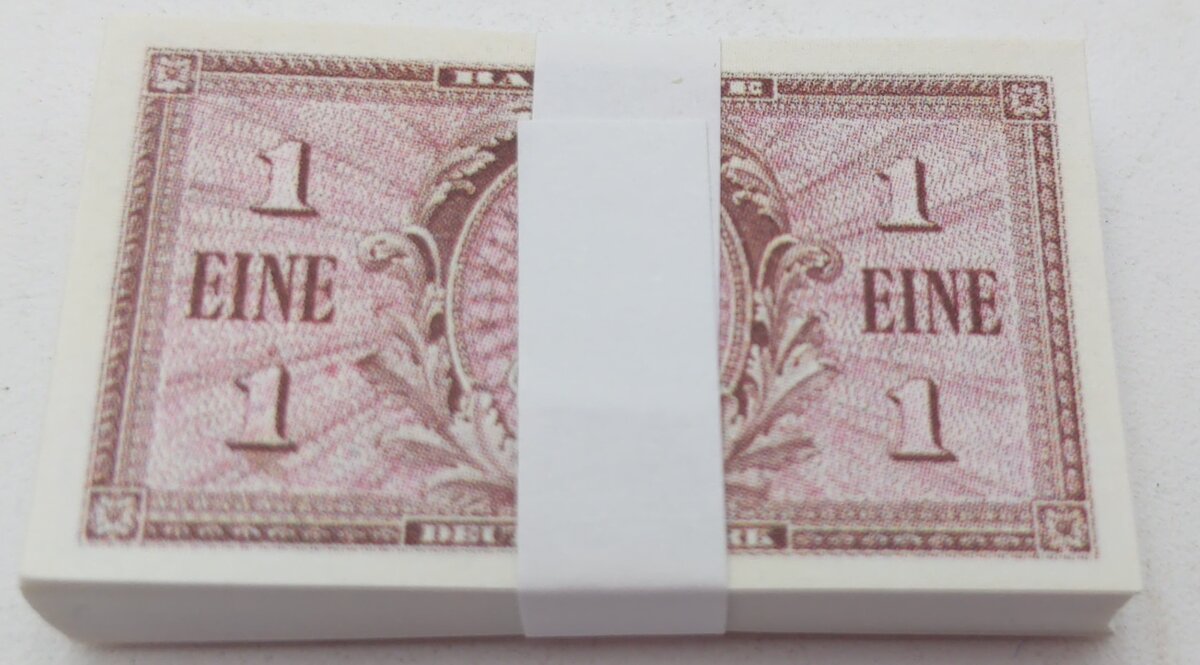 Marklin Mini-Club Z International Toy Fair '98 Deutsche Mark 50th