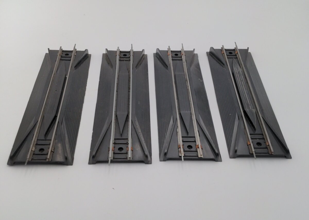 American Flyer Vintage S Switches & Rerailer Track Sections #720A,728 & 722A [7] EX