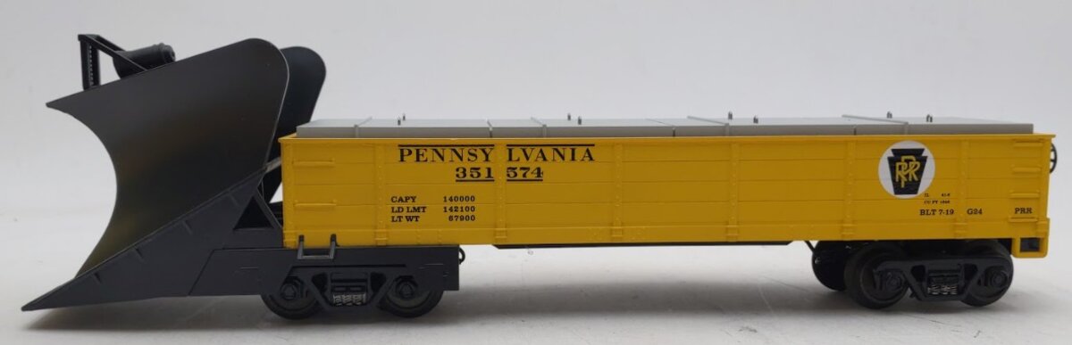 MTH 30-7218 O Gauge Pennsylvania Heavy Duty Snowplow with Illuminated Headlight LN/Box