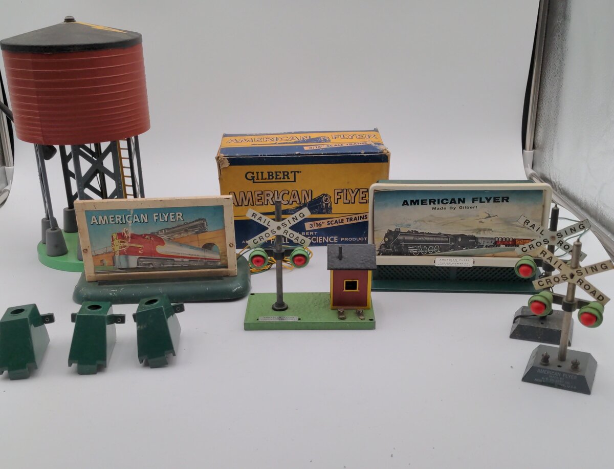 American Flyer Vintage S Accessories # 596, 730, 568, 759, 760 & 566 [9] VG