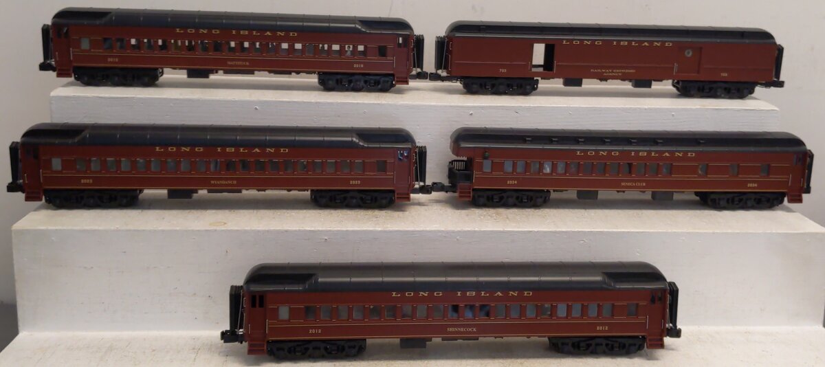 MTH 20-40003 O Long Island Premier 70' Madison Passenger Car Set (Set of 5)