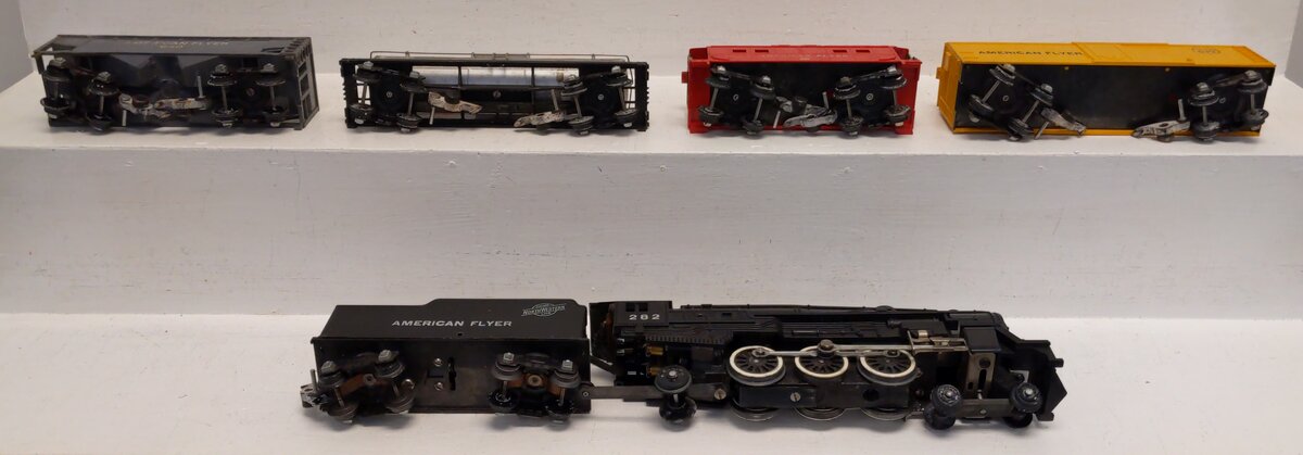 American Flyer 4904T Vintage S Pacific Freight Train, 290, 638, 639, 640 VG/Box