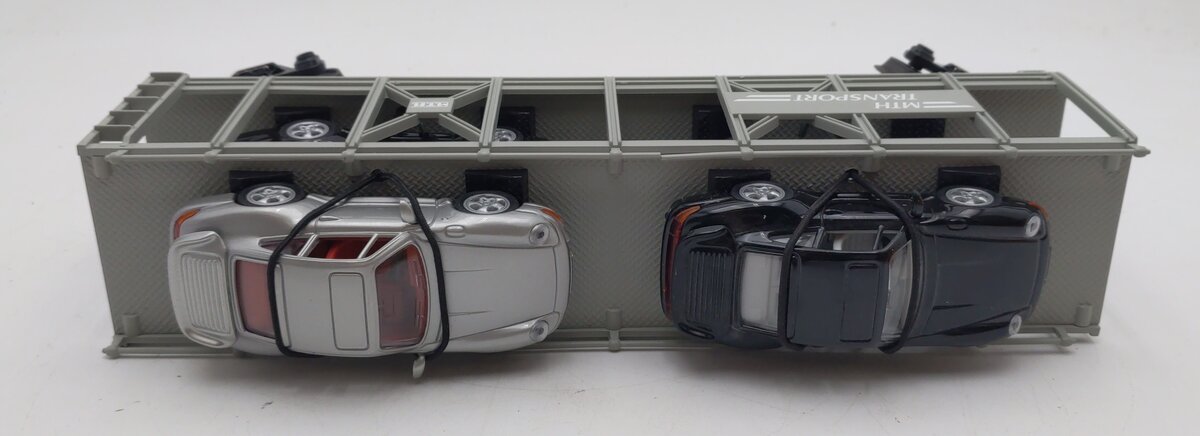 MTH 30-76031 O MTH Auto Transportation Auto Carrier w/Porsches #1987 EX/Box