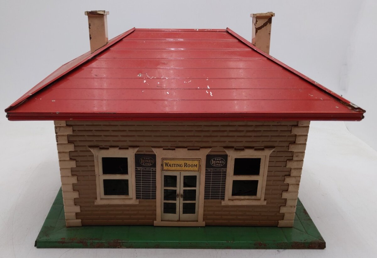 Lionel 134 Vintage Standard Gauge Lighted Metal Station