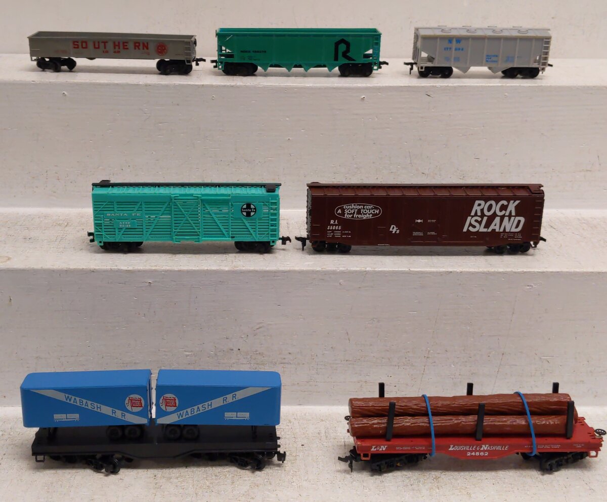 Bachmann & Other Assorted HO Freight Cars [7] VG