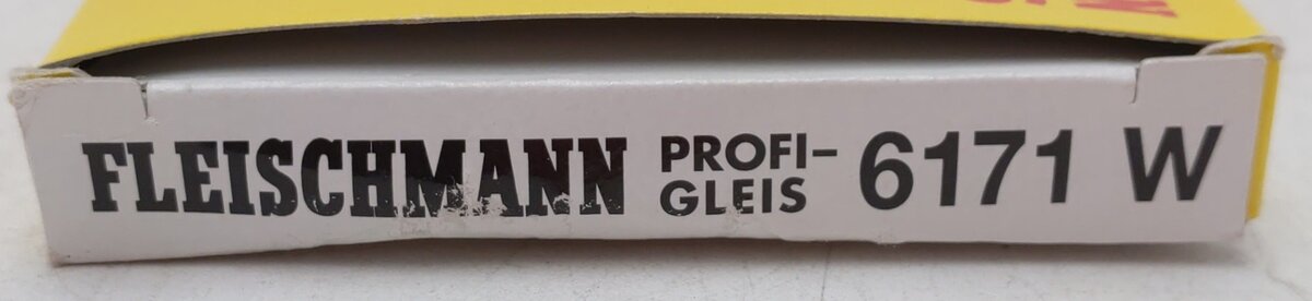 Fleischmann 6171W HO Profi-Track Standard RH Manual Turnout