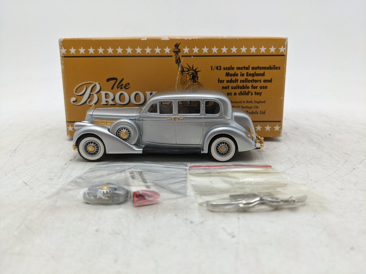 Brooklin Models 81 1:43 1936 Pierce Arrow 1601 4-Door Sedan EX/Box