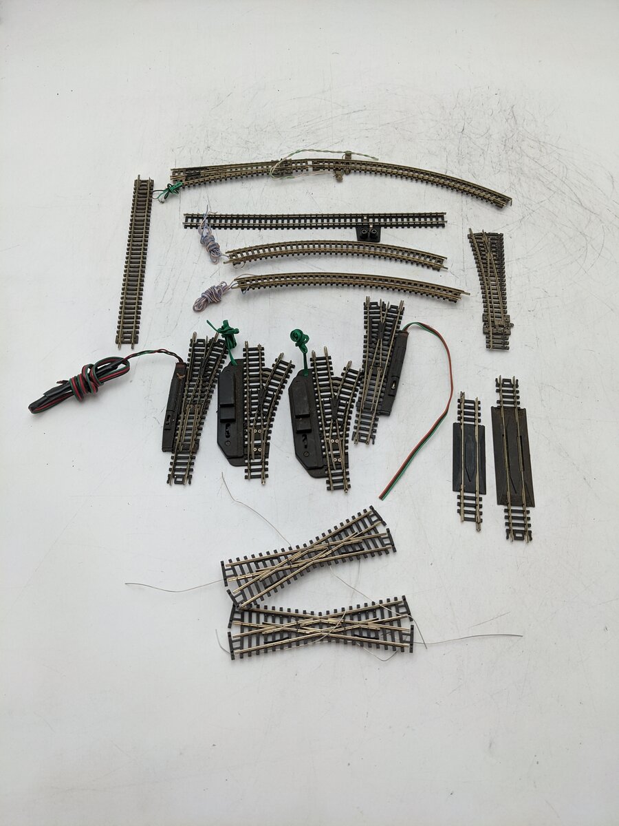 Assorted Track And Switches [14] VG