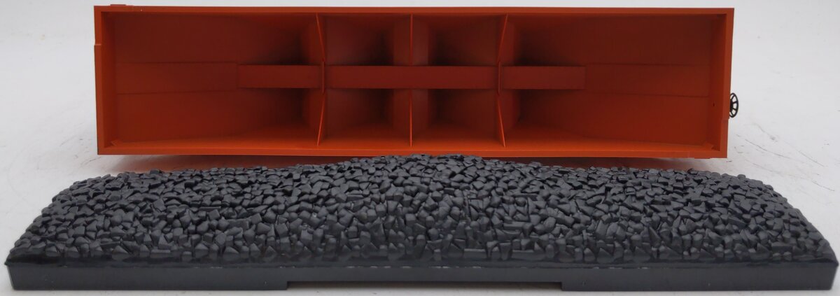 MTH 30-75440 O New Haven 4-Bay Hopper #81013 LN/Box