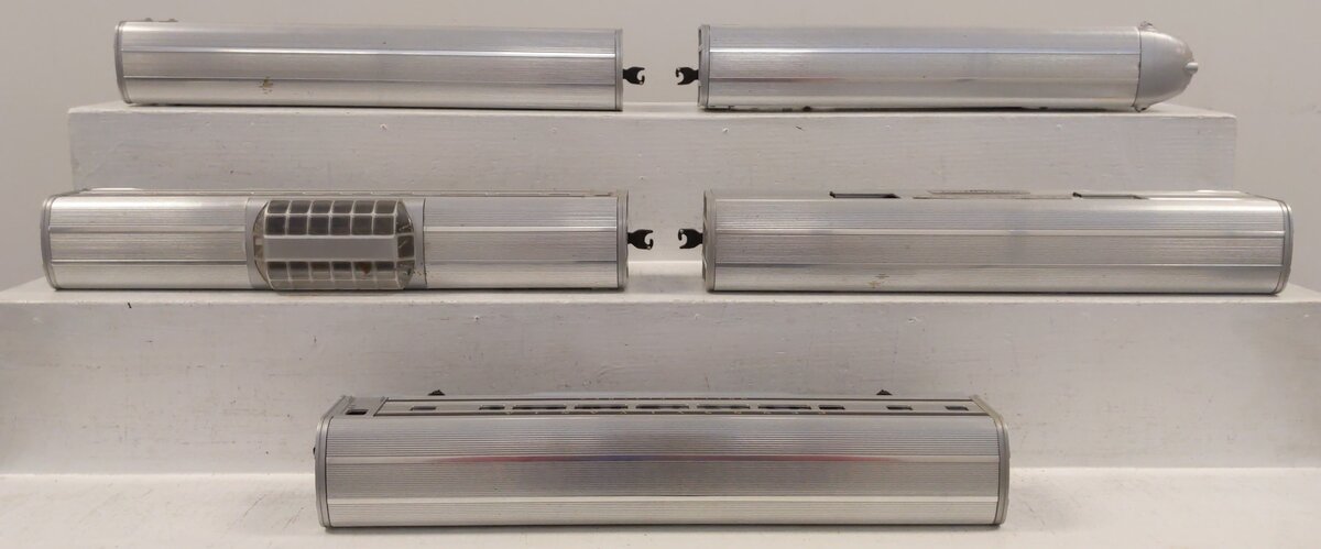 Williams O Scale PRR  5-Car Aluminum Passenger Cars (Set of 5) EX