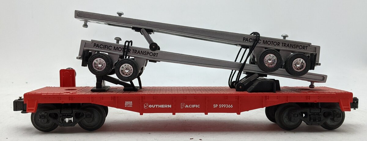 Lionel 6-26058 O Gauge Southern Pacific Flatcar w/Trailer Frames EX