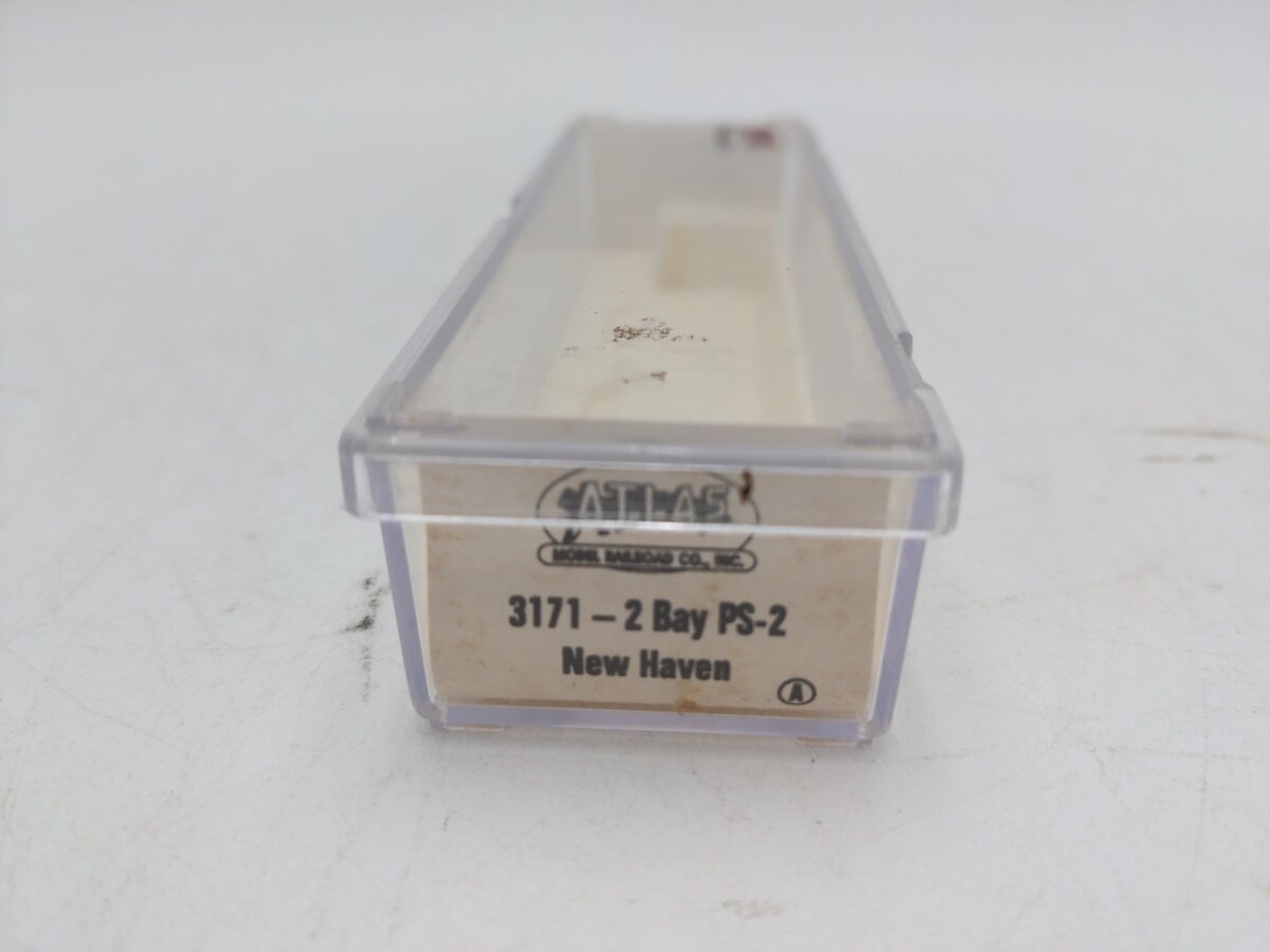 Atlas 3171 N Scale New Haven 2-Bay PS-2 Covered Hopper #117015 LN/Box