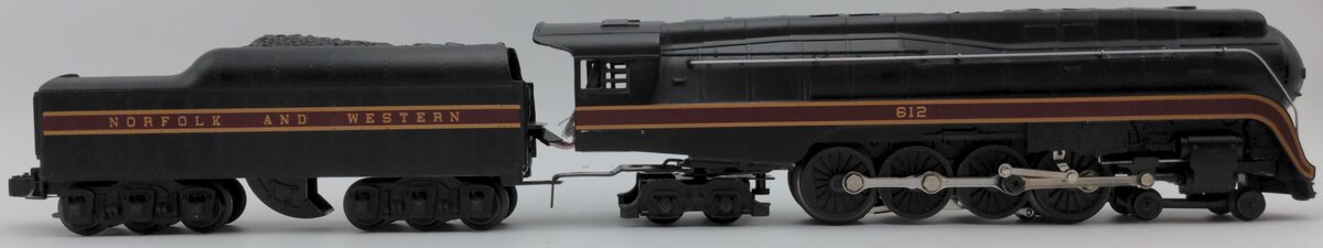 Lionel 6-18040 O Norfolk & Western 4-8-4 J Class Steam Locomotive & Tender #612 EX/Box