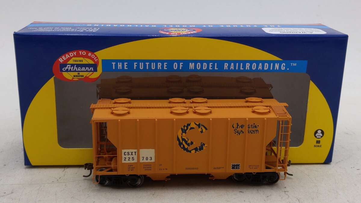 Athearn 14566 HO Ex-Chessie/CSX PS-2 2600 Cover Hopper RTR #225703 LN/Box