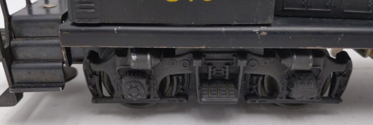 Lionel 610 Vintage O Gauge Erie NW-2 Powered Diesel Switcher Locomotive VG