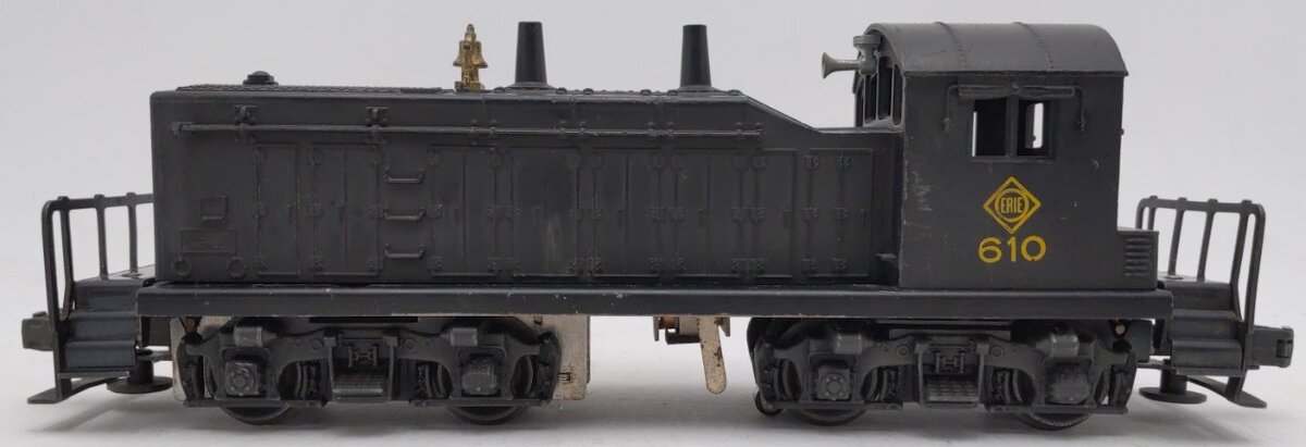 Lionel 610 Vintage O Gauge Erie NW-2 Powered Diesel Switcher Locomotive VG