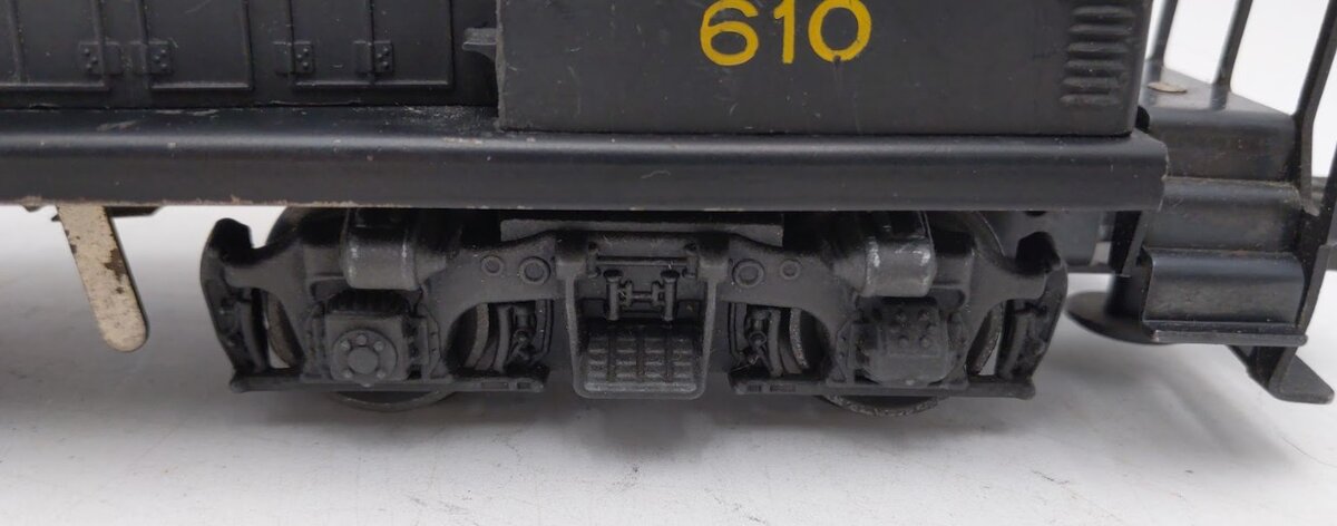 Lionel 610 Vintage O Gauge Erie NW-2 Powered Diesel Switcher Locomotive VG