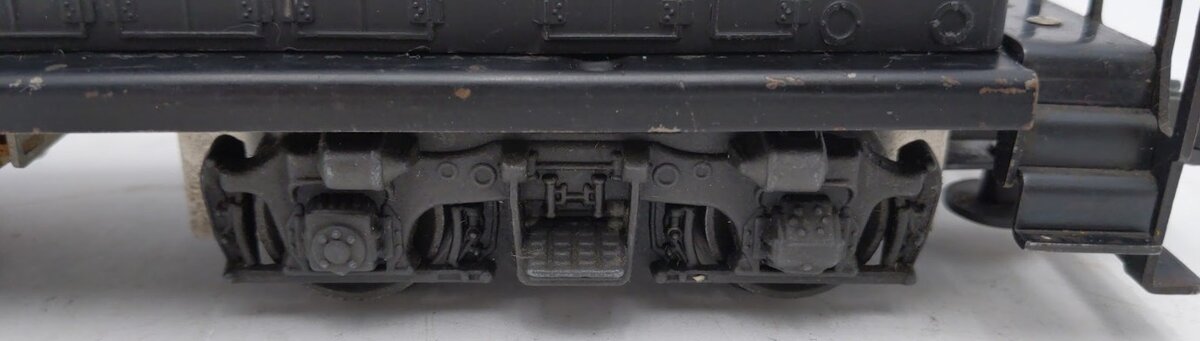 Lionel 610 Vintage O Gauge Erie NW-2 Powered Diesel Switcher Locomotive VG
