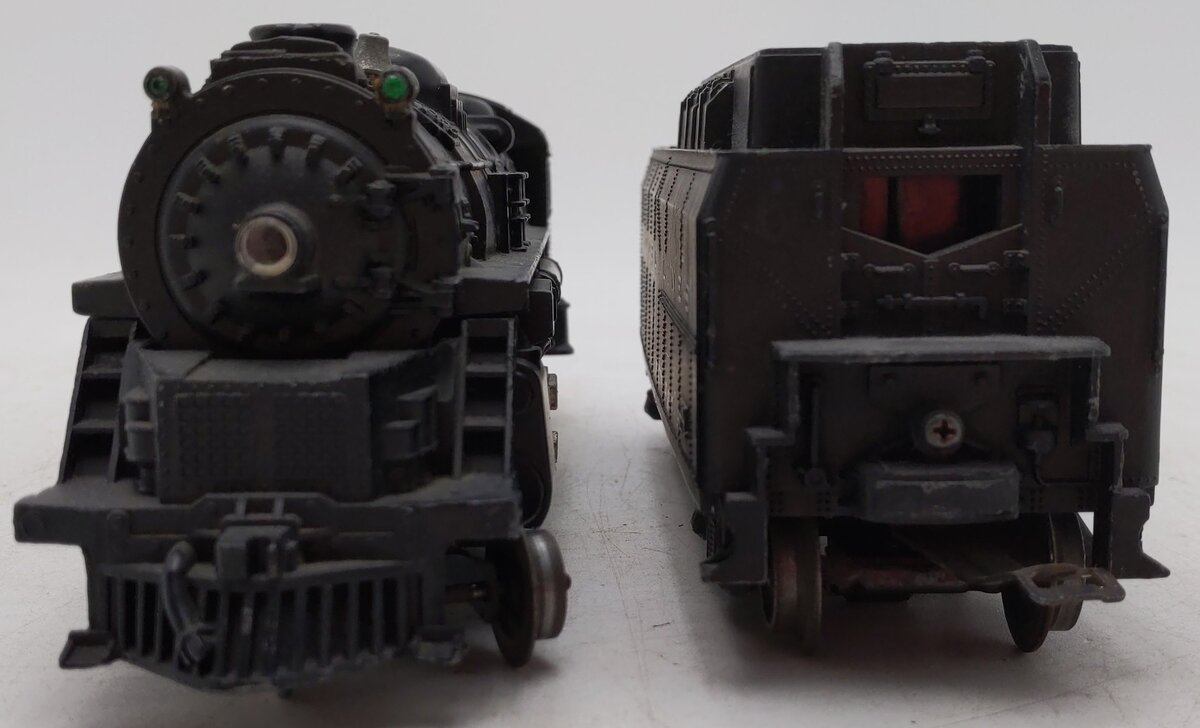 Lionel 2037 Vintage O 2-6-4 Die-Cast Steam Locomotive and 6026W Tender VG