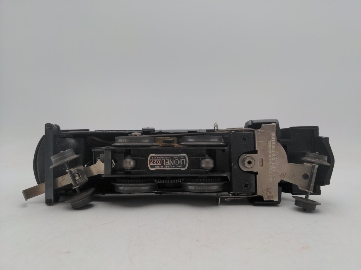 Lionel 1130 Vintage O 2-4-2 Steam Locomotive VG