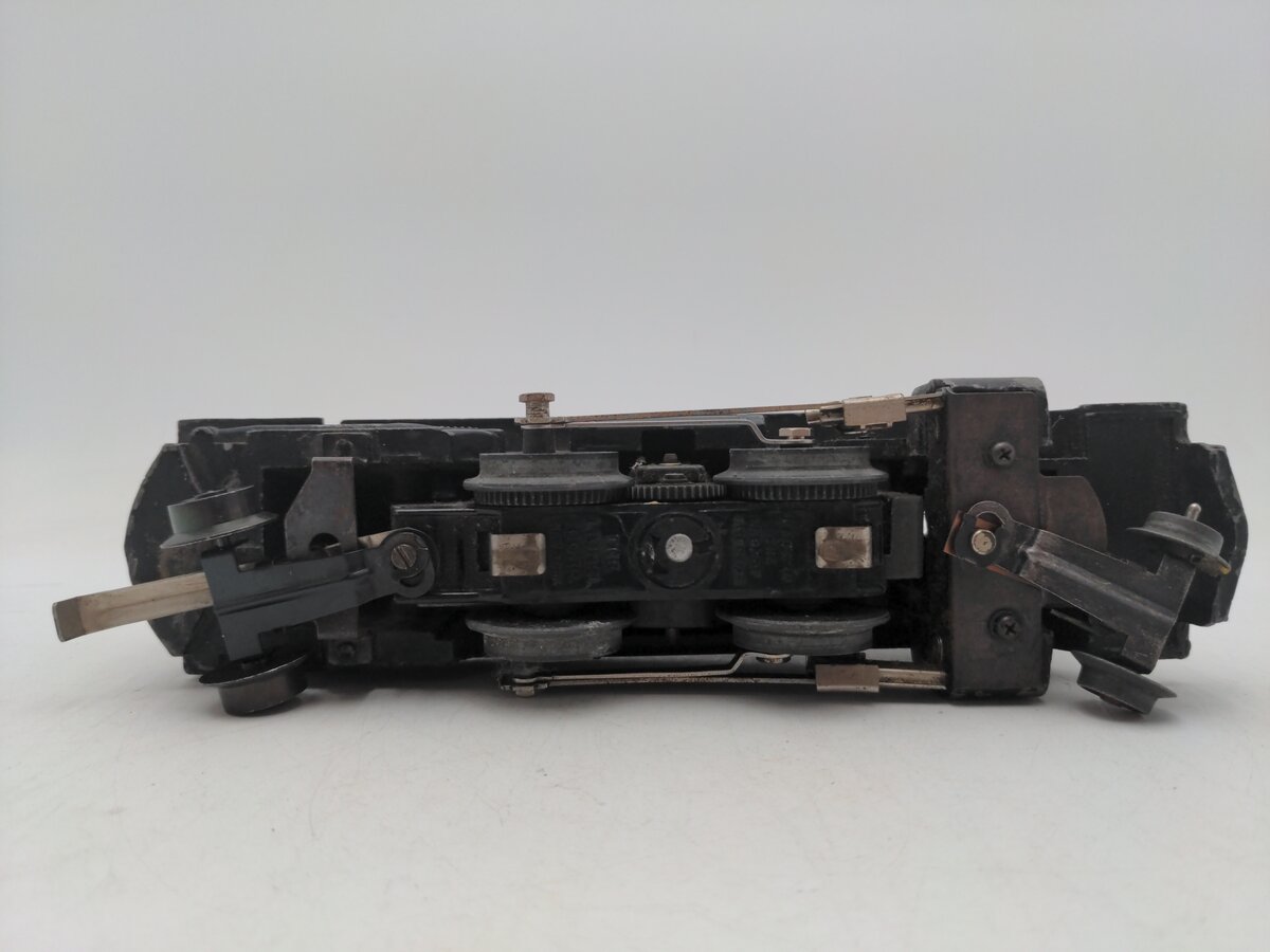 Lionel 1654 Vintage O 2-4-2 Steam Locomotive VG