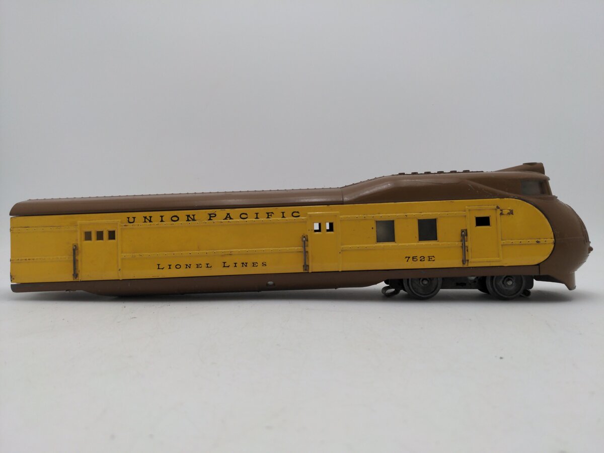 Lionel 752E Vintage O Prewar Union Pacific Diesel Passenger Car