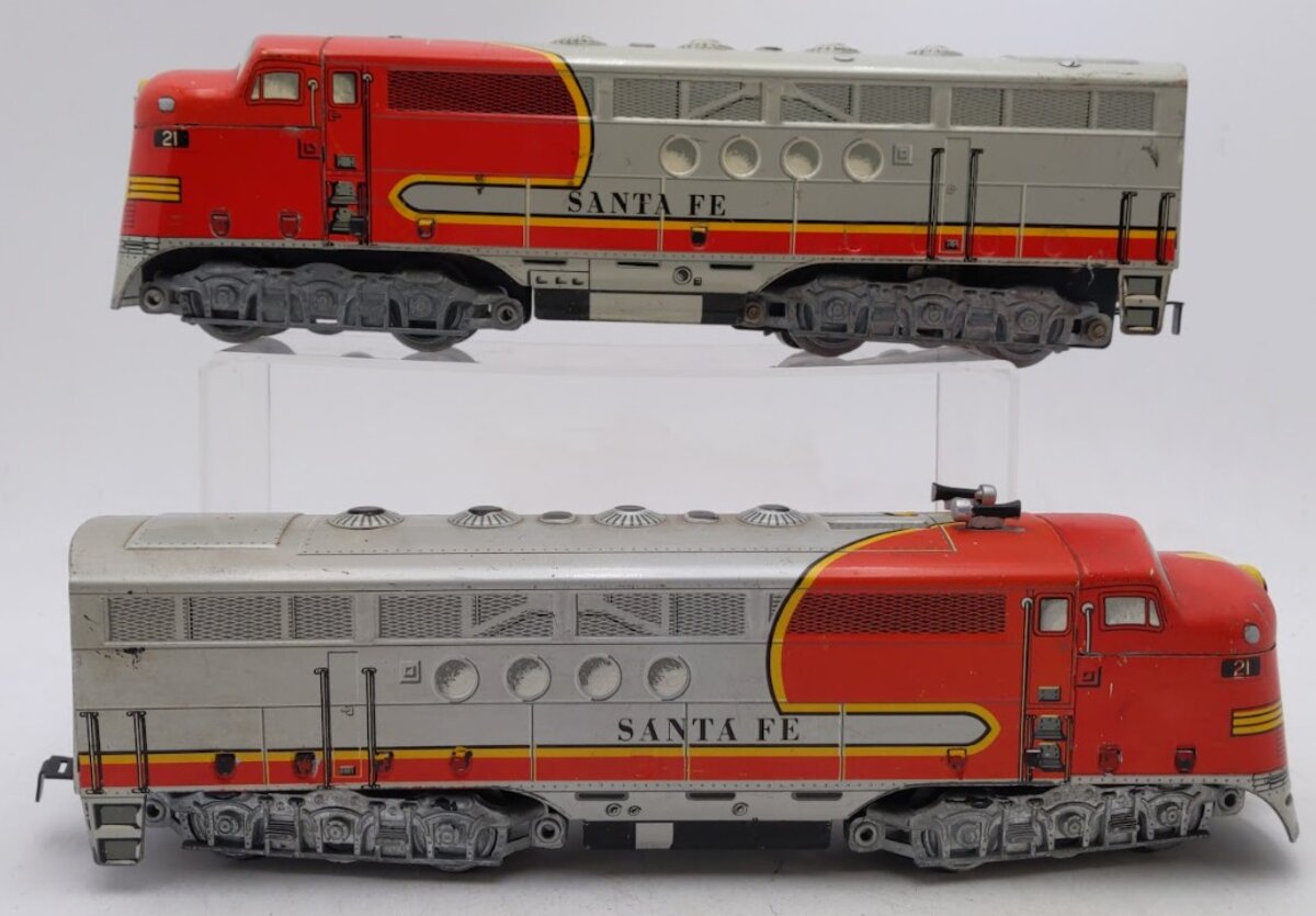 Marx 21 Vintage O Santa Fe F3 AA Diesel Locomotive & Dummy Unit Set