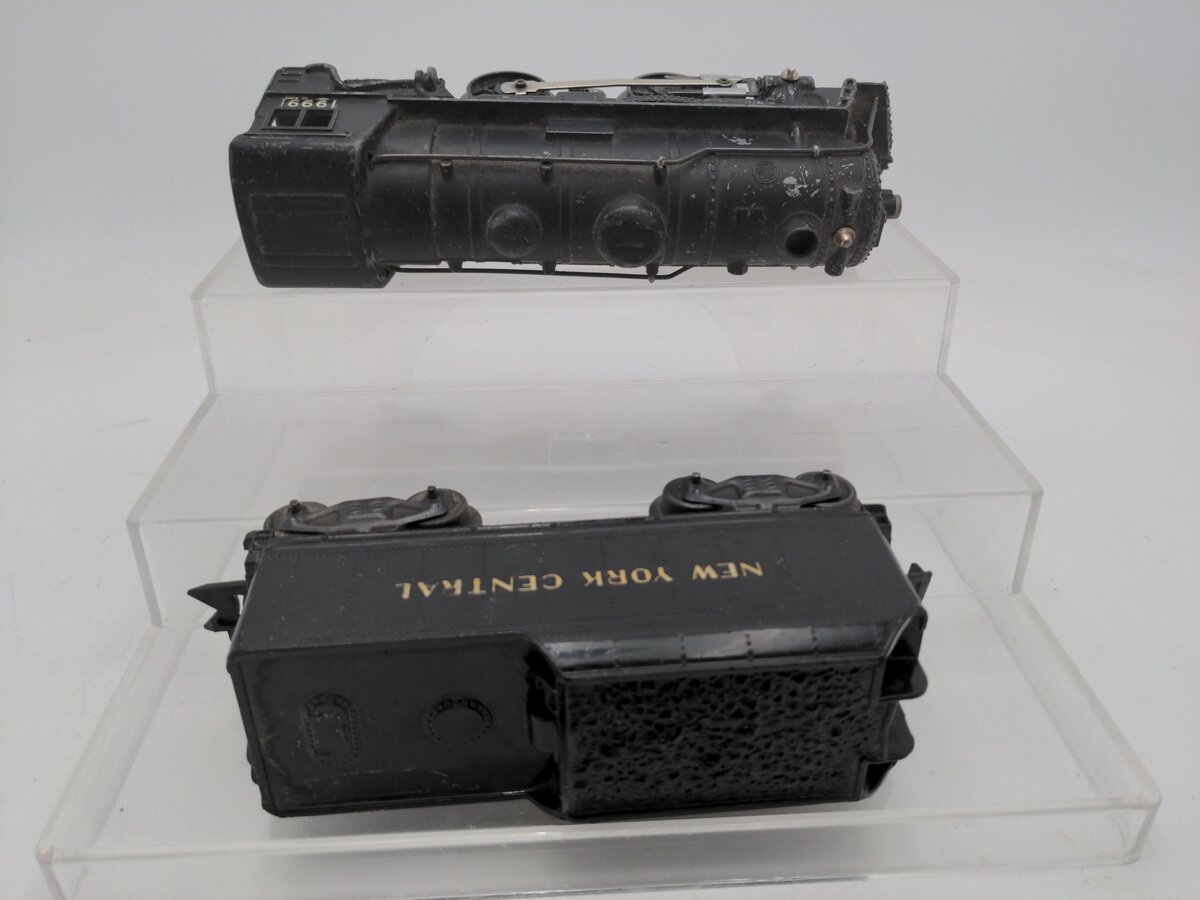 Marx 999 Vintage O New York Central 2-4-2 Steam Locomotive with Tender VG