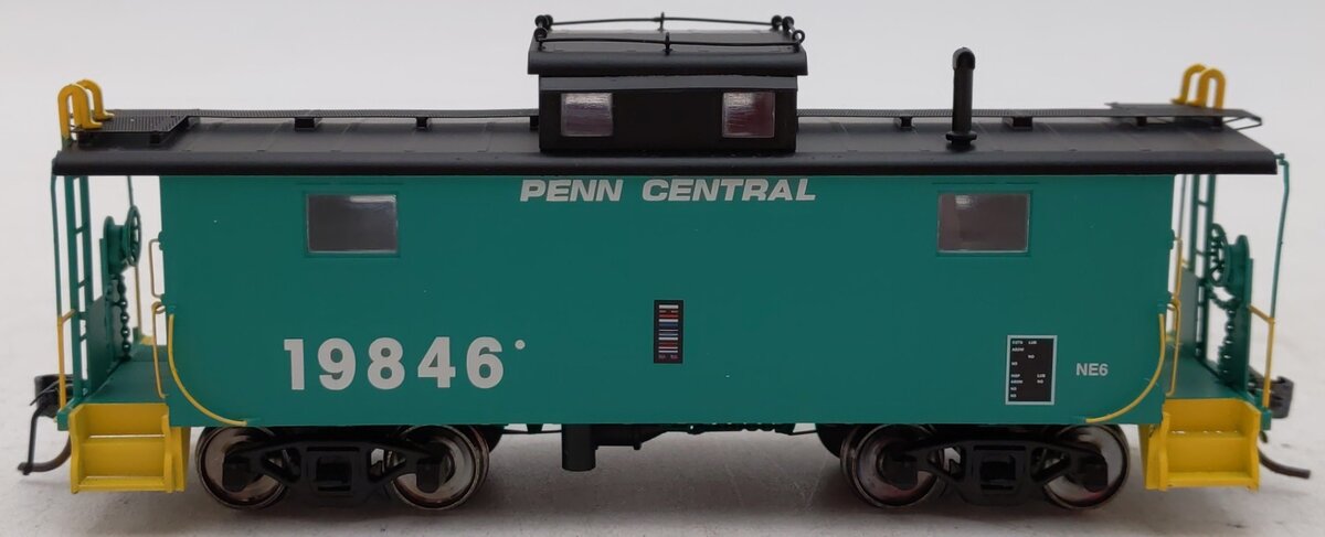 Centralia Car Shops CCS1223-02 HO Scale Penn Central Caboose #19846 LN/Box